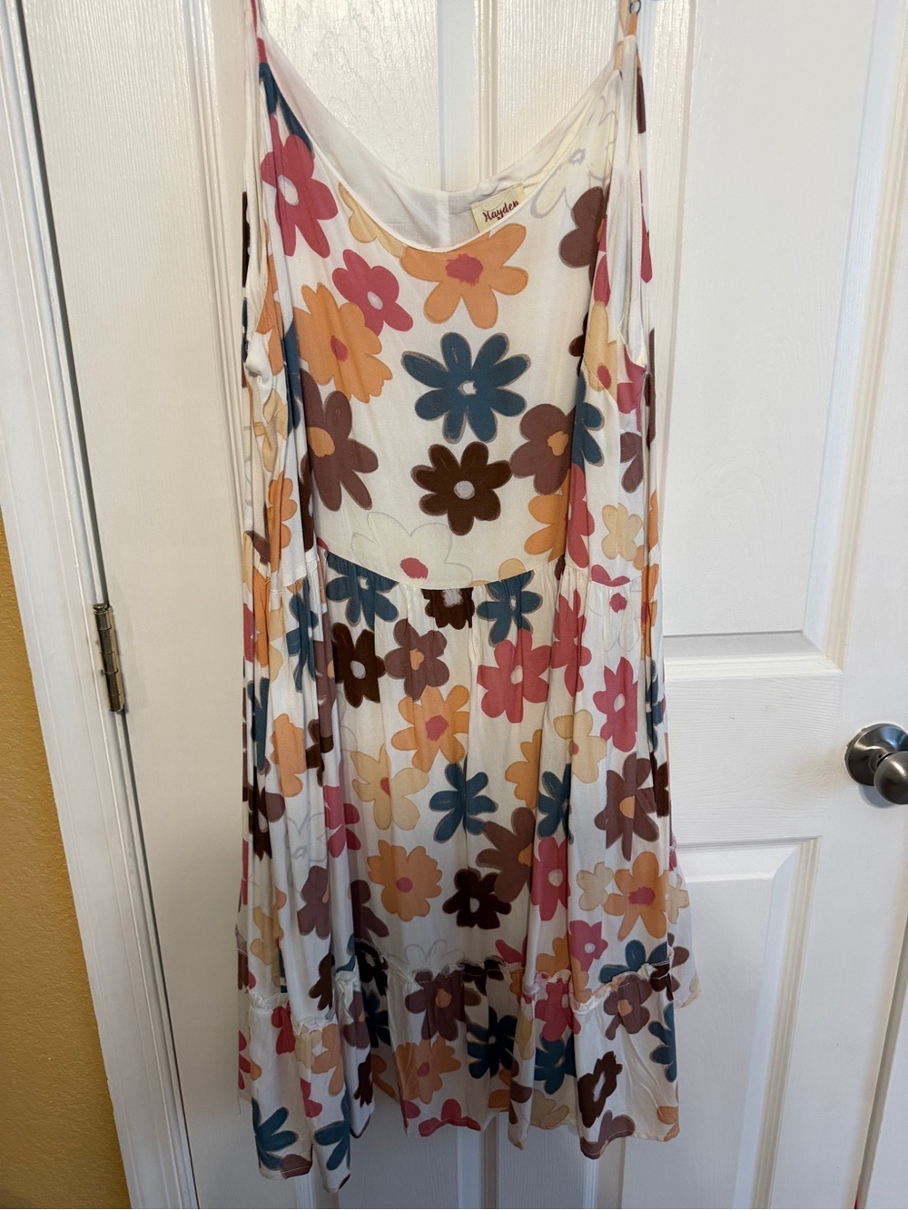 Hayden Cream Dress with flower  Detail- 1X